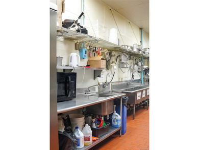 D'Melting Pot is a fully equipped, turnkey restaurant located in - photo 26