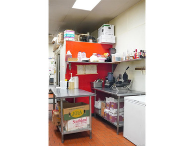 D'Melting Pot is a fully equipped, turnkey restaurant located in - photo 28