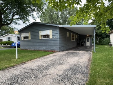 (private lake, pond, creek) Home For Sale in Crystal Lake Illinois