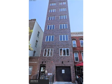 Attention property investors-this is a rare opportunity you - photo 2