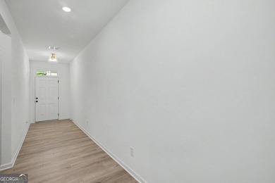 Welcome to resort style living in fabulous Heron Bay! This - photo 5