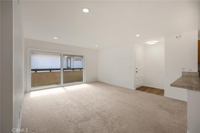 Welcome to 2521 W Sunflower Ave #R8 at Woodside Village, a - photo 6