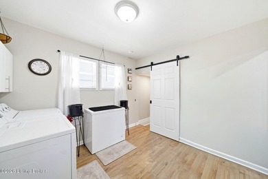 Beautifully maintained and thoughtfully updated, this 1925 - photo 12