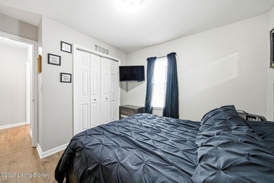Beautifully maintained and thoughtfully updated, this 1925 - photo 18