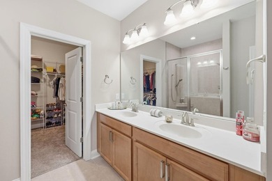 Nestled on a picturesque cul-de-sac, this exceptional, freshly - photo 19