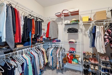 Nestled on a picturesque cul-de-sac, this exceptional, freshly - photo 21