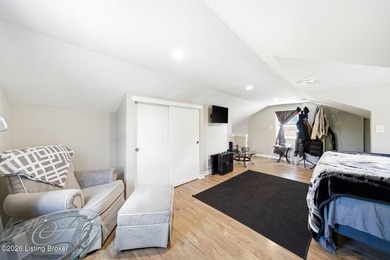Beautifully maintained and thoughtfully updated, this 1925 - photo 22