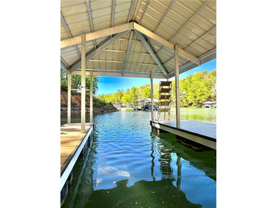 Rustic elegance meets luxury in this exceptional 2022 Lake - photo 2
