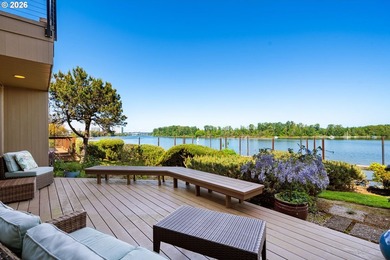 Riverpoint offers contemporary resort-like living and the rare - photo 37
