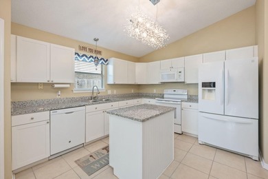 Welcome to this well-maintained home in Gulf Breeze! Major - photo 6