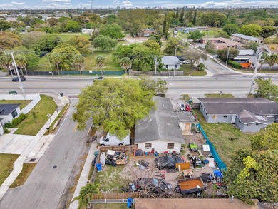 Investor Alert- Oakland Park Duplex! TWO 2 BR/1BA units, rented - photo 8
