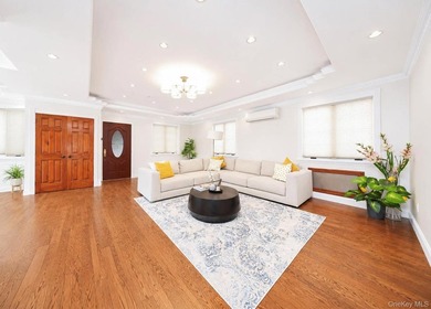 A rare opportunity to own a CORNER sophisticated home that - photo 5