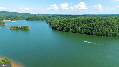 Build your ideal weekend retreat or second home on this - photo 2
