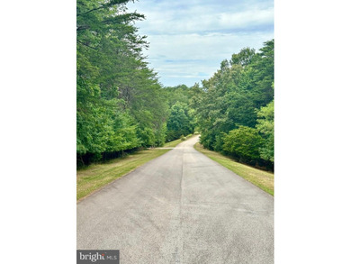 Build your ideal weekend retreat or second home on this - photo 6