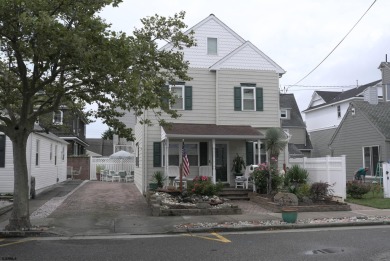 (private lake, pond, coastal) Home For Sale in Longport New Jersey