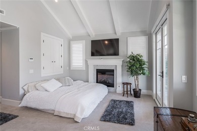 Nestled in the heart of Balboa Island, 217 Coral Avenue invites - photo 30