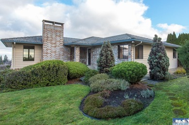 Strait Juan de Fuca  Home For Sale in Port Angeles Washington