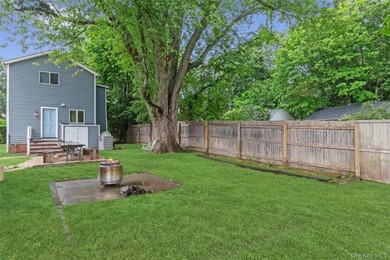 Sag Harbor Village Opportunity: 3 BR, 3 BA, 0.6 Acres. Uncover - photo 27