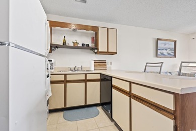 Fully furnished, turnkey one-bedroom, one-bathroom second-floor - photo 6