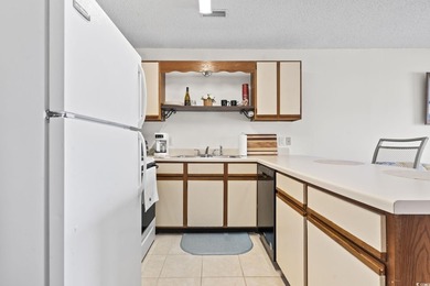 Fully furnished, turnkey one-bedroom, one-bathroom second-floor - photo 7
