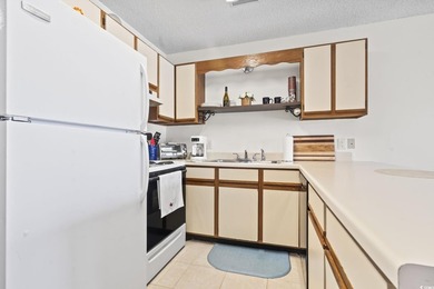 Fully furnished, turnkey one-bedroom, one-bathroom second-floor - photo 8