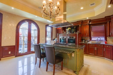 2555 West Street, Brooklyn, NY - Luxury 6-Bedroom Home with - photo 10
