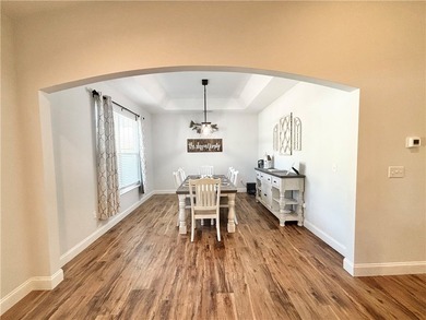 Sellers are offering a 1-year home warranty for added peace of - photo 7