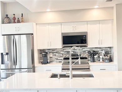 (private lake, pond, coastal) Condo For Sale in Naples Florida