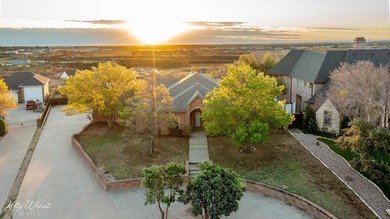 Picture yourself overlooking the San Angelo skyline as you sip - photo 4