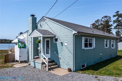 Potomac River Home For Sale in Lottsburg Virginia