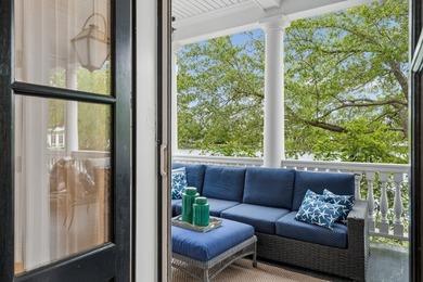 Welcome to 62 Fernandina Street, a Georgian-style lakefront home - photo 18