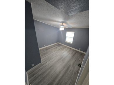 Come see this wonderful fulltime home or vacation retreat - photo 19