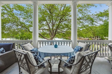 Welcome to 62 Fernandina Street, a Georgian-style lakefront home - photo 22