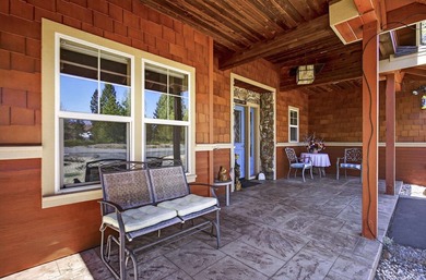 Architectural Craftsman home in Bailey Creek! The main level - photo 4