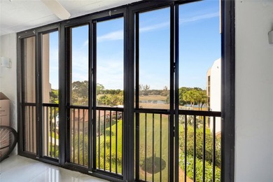 GORGEOUS PRISTINE 1530 SQUARE FEET FULLY RENOVATED condo in - photo 29