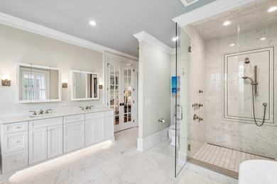 Welcome to 62 Fernandina Street, a Georgian-style lakefront home - photo 30