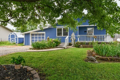 Charming home built in 1940 just a few blocks East of the