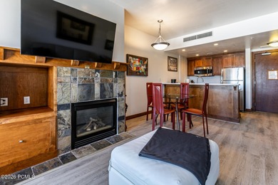 Silver Springs Lake Condo For Sale in Park City Utah