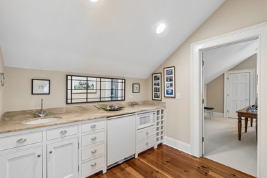 Welcome to 62 Fernandina Street, a Georgian-style lakefront home - photo 42