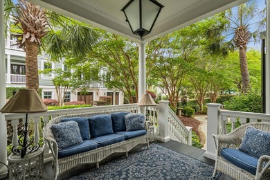 Welcome to 62 Fernandina Street, a Georgian-style lakefront home - photo 44