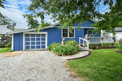 Charming home built in 1940 just a few blocks East of the