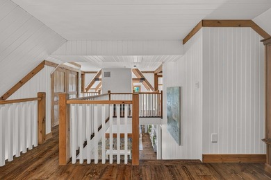 An exceptional address in the heart of the Laurentians. Spanning - photo 49