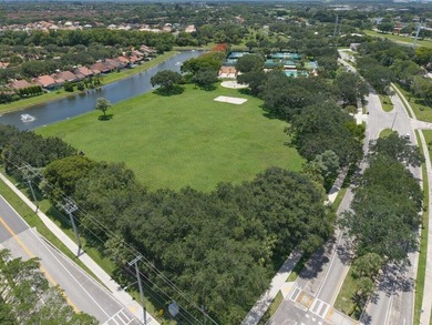 Welcome to this charming 2-bedroom, 2.5-bathroom updated - photo 49
