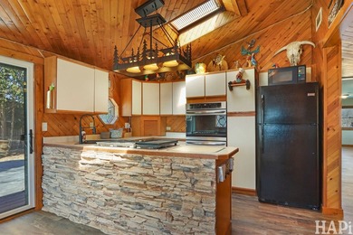Welcome to the quiet side of Chain O'Lakes living. Experience - photo 3