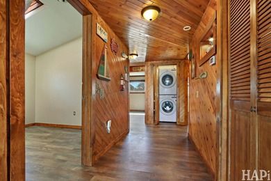 Welcome to the quiet side of Chain O'Lakes living. Experience - photo 5