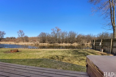 Welcome to the quiet side of Chain O'Lakes living. Experience - photo 10