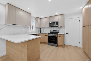 Space, style & modern luxury come together at 145-03-123rd - photo 2