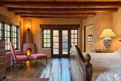 Discover Las Crucitas, a fully restored 1950s Santa Fe adobe - photo 3