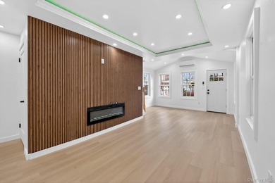 Space, style & modern luxury come together at 145-03-123rd - photo 5