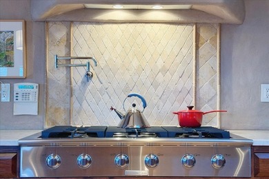 Discover Las Crucitas, a fully restored 1950s Santa Fe adobe - photo 10